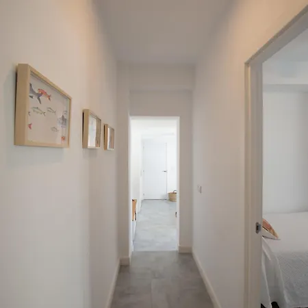 Lovely House In Peaceful Courtyard Бенальмадена