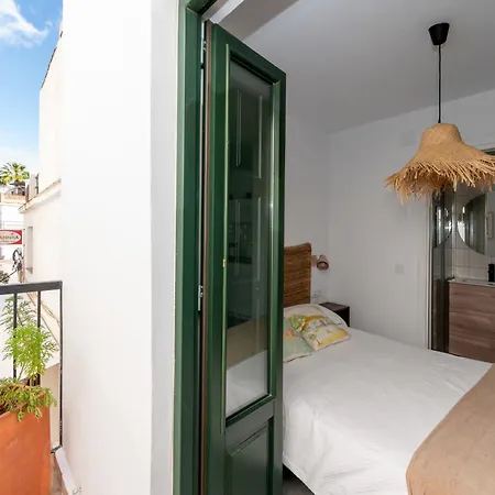 Apartment Lovely House In Peaceful Courtyard Benalmádena