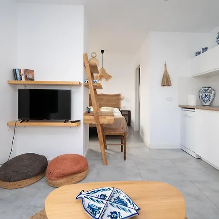 Apartment Lovely House In Peaceful Courtyard Benalmádena